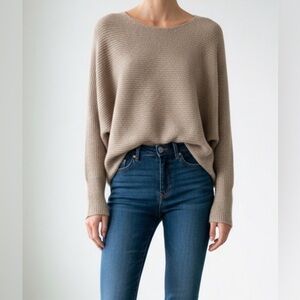 FREY Elegant Women's Beige Sweater